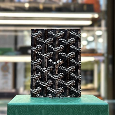 goyard cardholder colors|goyard saint marc card holder.